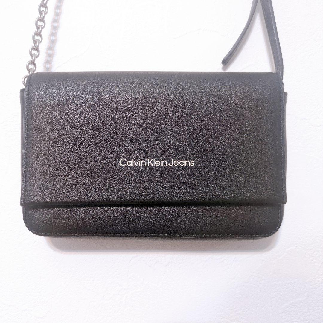 【極美品】CK ロゴ カルバンクライン チェーン クロスボディバッグ ブラック