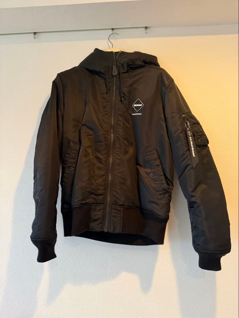 ジャケット・アウター F.C.Real Bristol ALPHA HOODED MA-1 XL