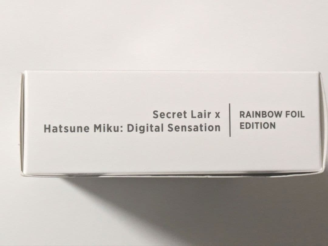新品未開封　Secret Lair 　初音ミク　夏　日本語　FOIL