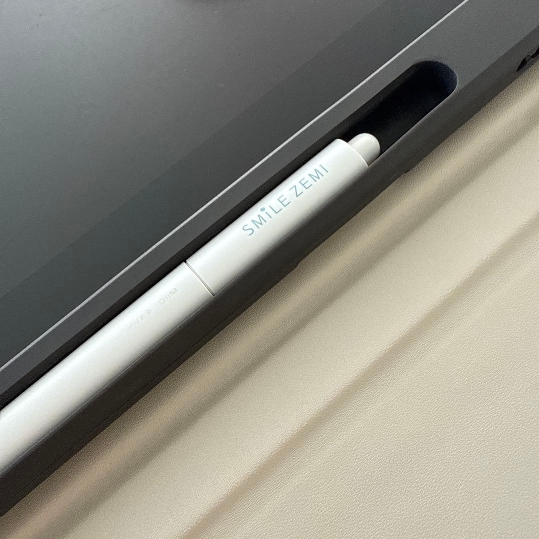 スマイルゼミ　タブレット　カバー・箱付き