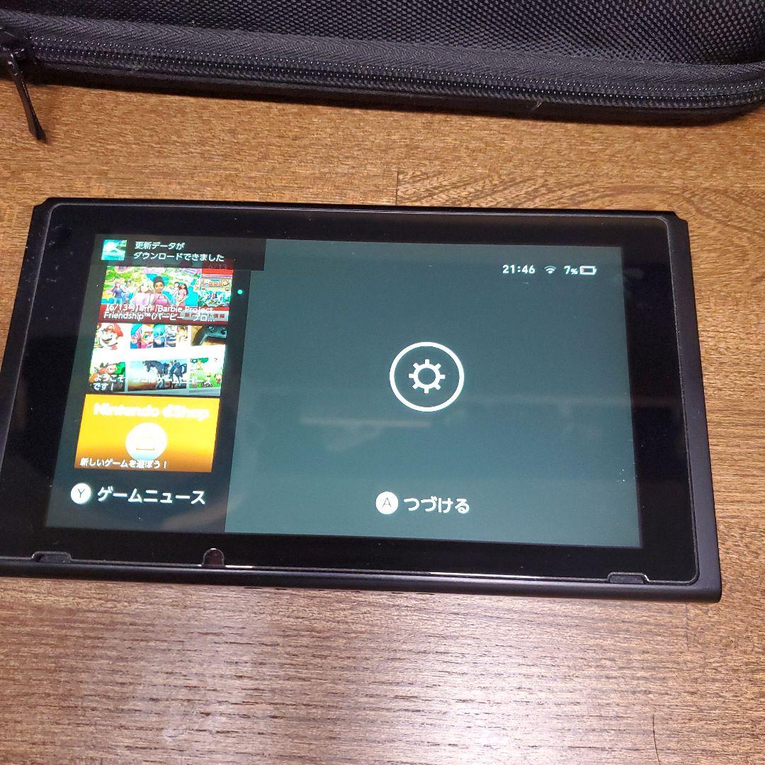 Nintendo Switch 本体 + Joy-Con + ケース+ドッグ