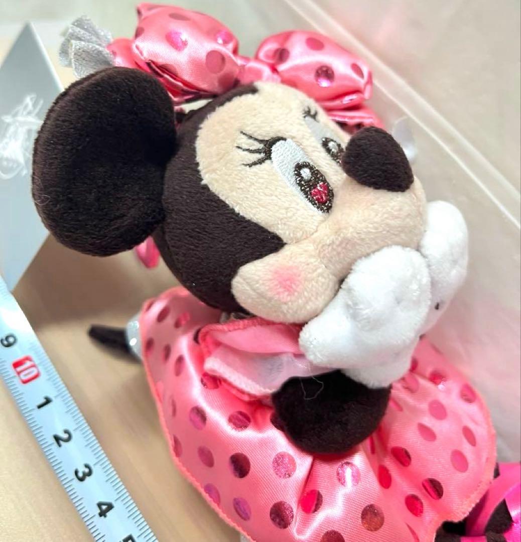 ミニー　ディズニーストア　MINNIE DAY2026　ぬいぐるみ　キーチェーン
