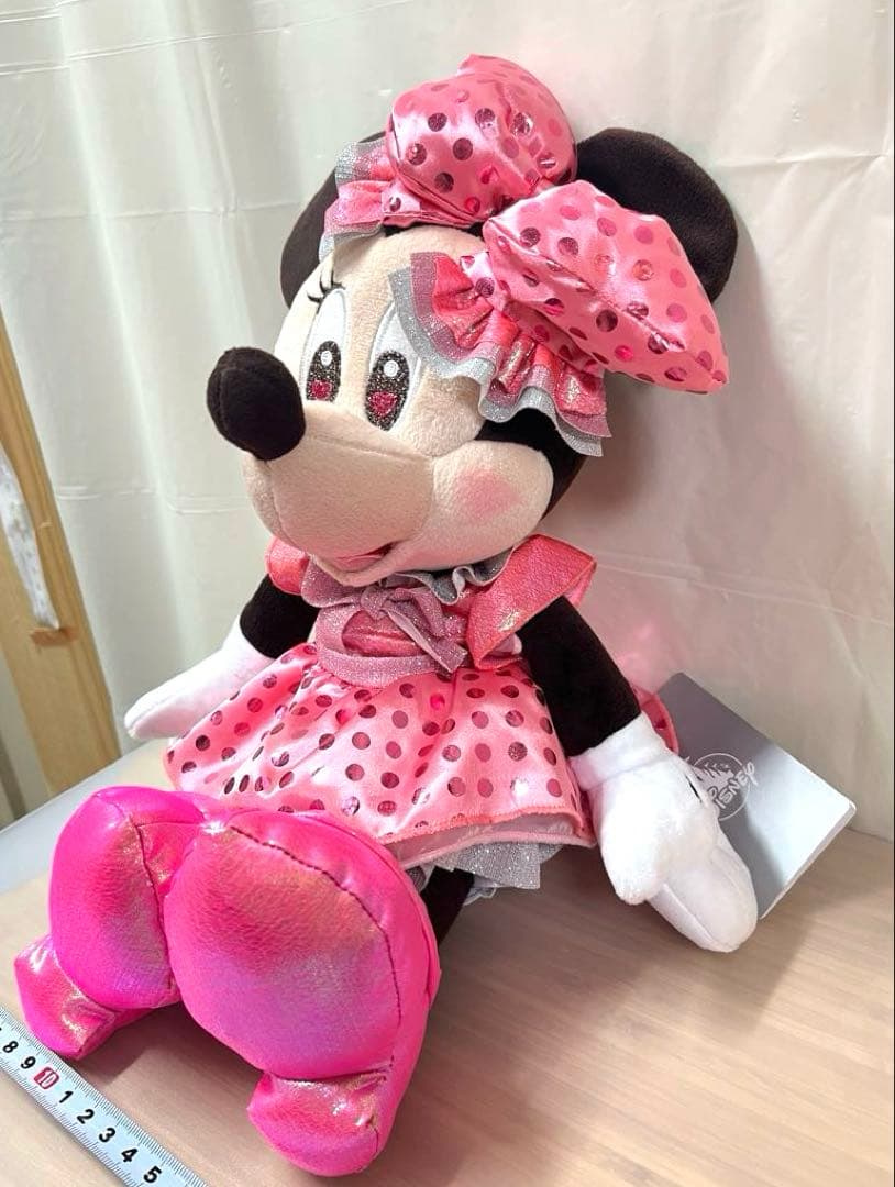 ミニー　ディズニーストア　MINNIE DAY2026　ぬいぐるみ　キーチェーン