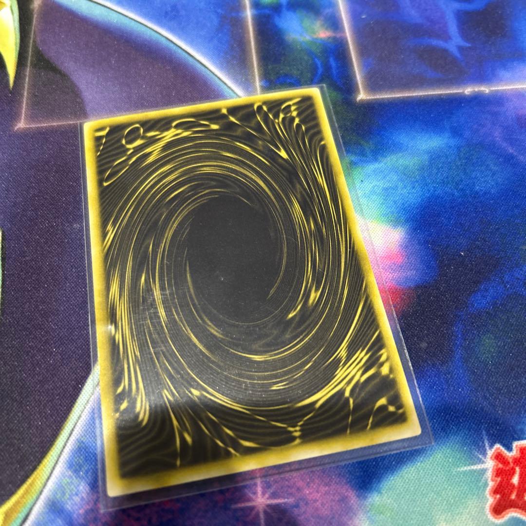 遊戯王　三幻神　英語　GBI シークレットレア　オシリス　オベリスク　ラー