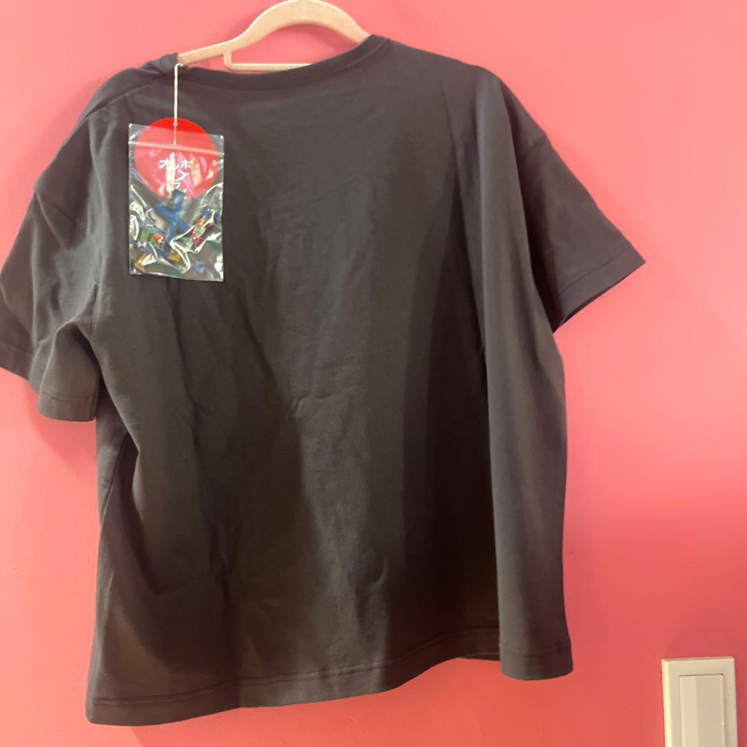 グラフィックプリント 黒 Tシャツ