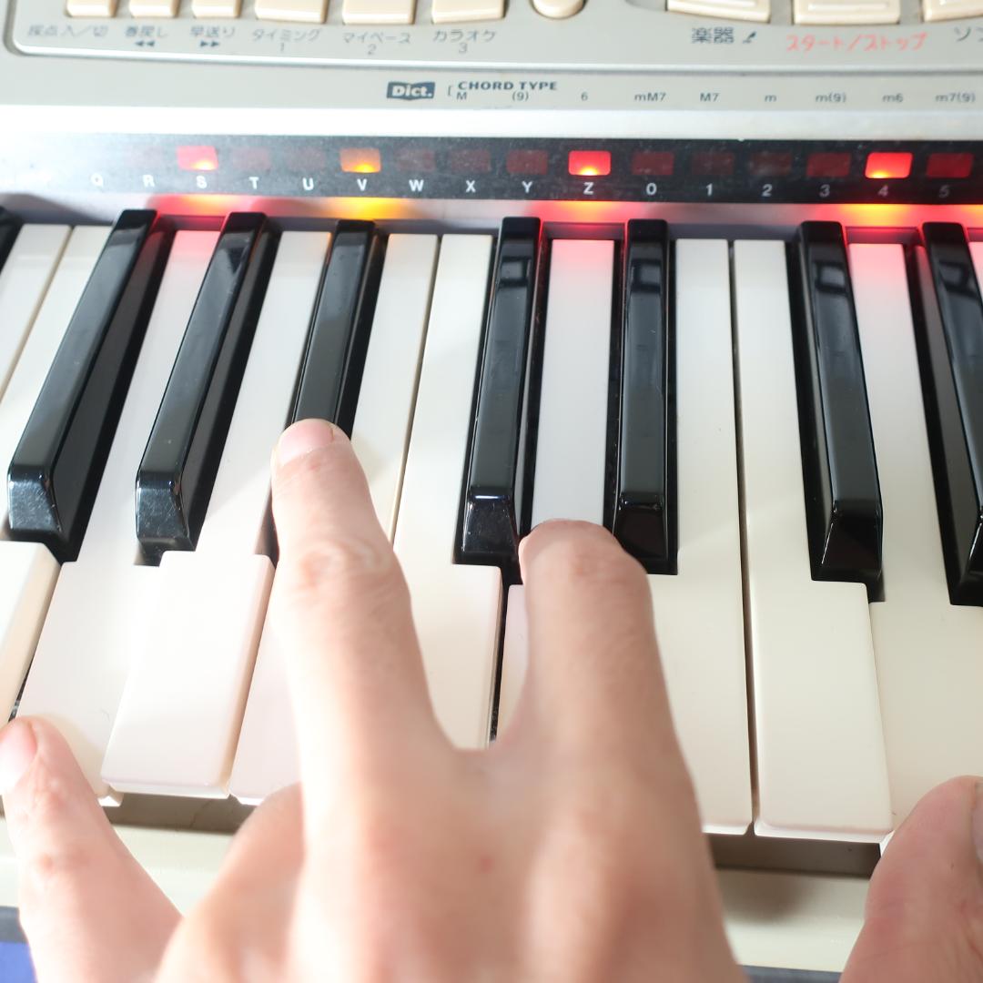 YAMAHA PSR-J51 ライトガイド キーボード 61鍵盤