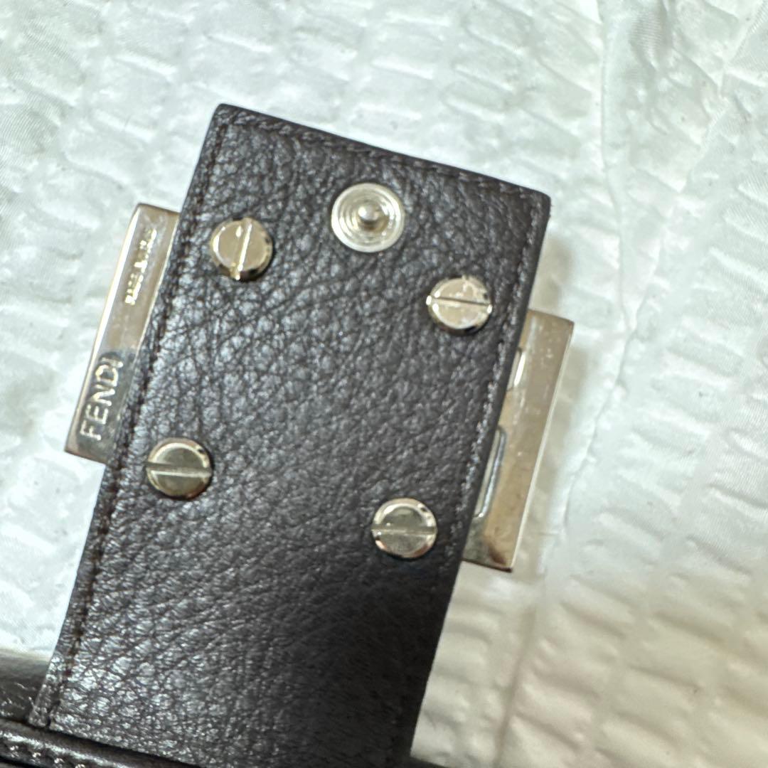 【FENDI】 フェンディ✨ ２つ折り財布 　ハラコヒョウ柄