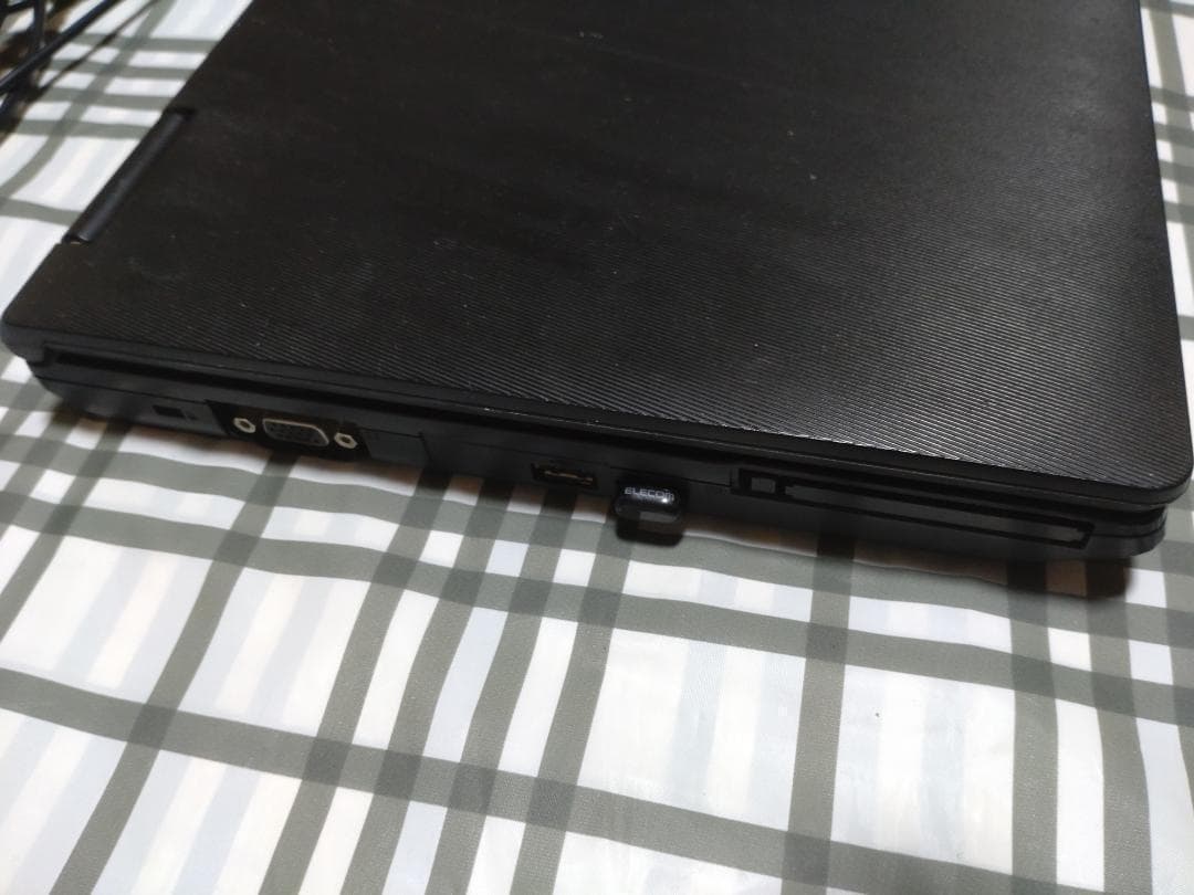 ノートパソコン LIFEBOOK A561/C　SSD換装済み