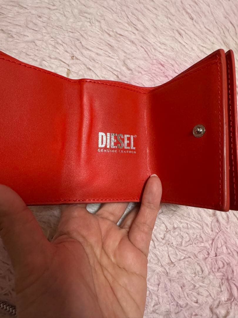 DIESEL ディーゼル 三つ折り ミニ財布 ロゴ