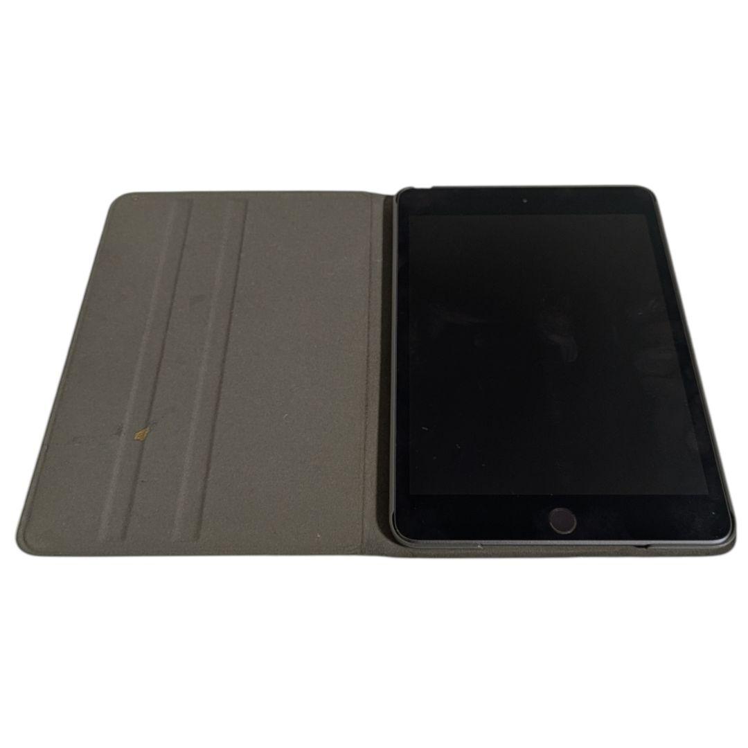 ジャンク iPad mini 第5世代 A2133容量不明パスコード不明本体のみ