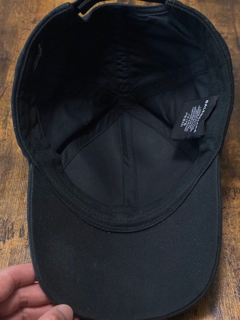 BALENCIAGA ロゴエンブロイダリー コットンキャップ