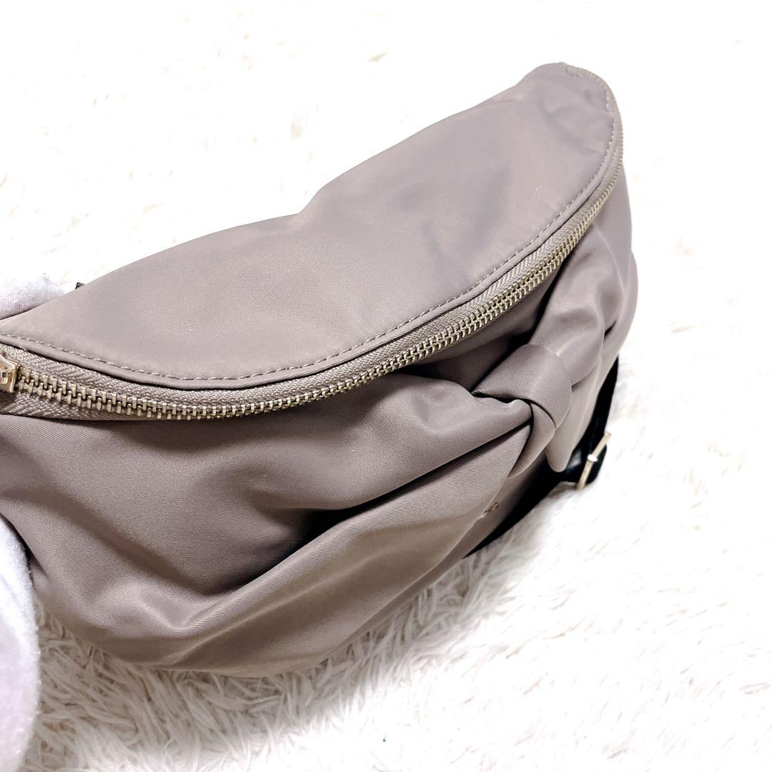 shina TOCCA 撥水　RIBBON KNOT BODY BAG