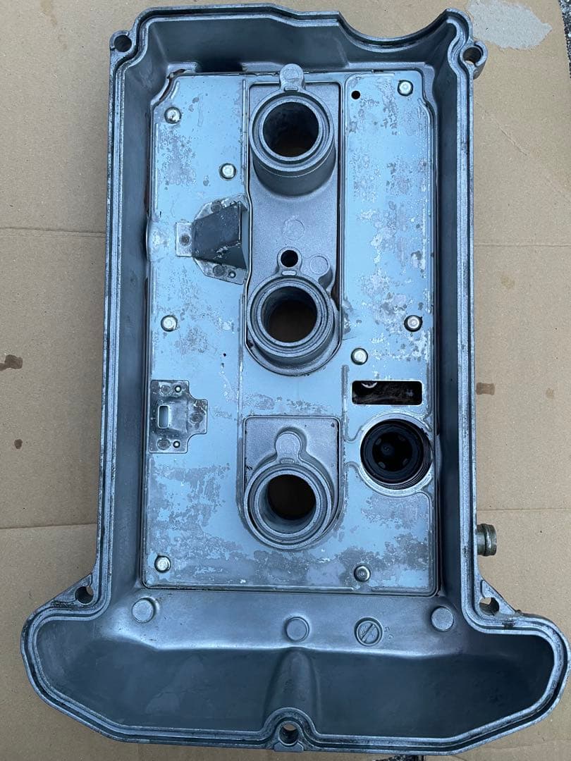 スズキ　ジムニー　JA22 タペットカバー