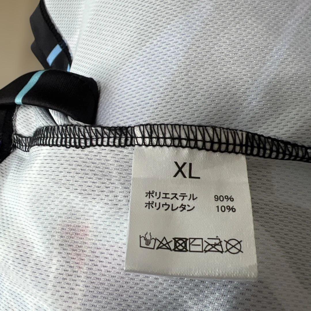 ラディカル　タンクトップ