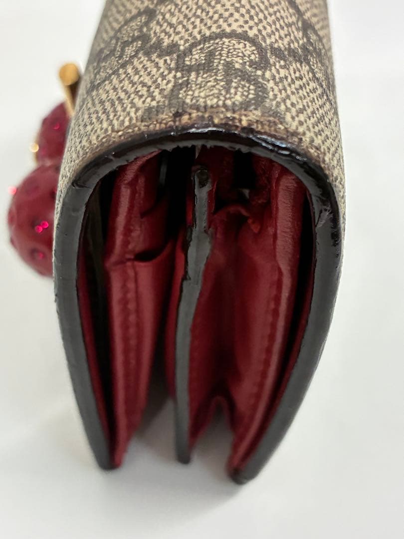 GUCCI グッチ　折り財布　チェリー　さくらんぼ ストーン全部あり