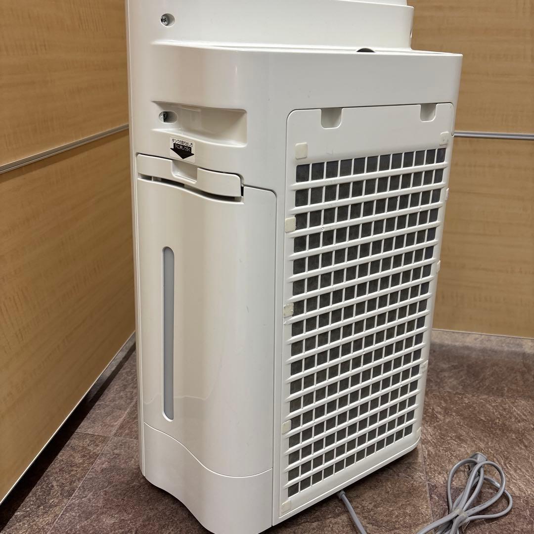 シャープ　空気清浄加湿器　KC-N50-W