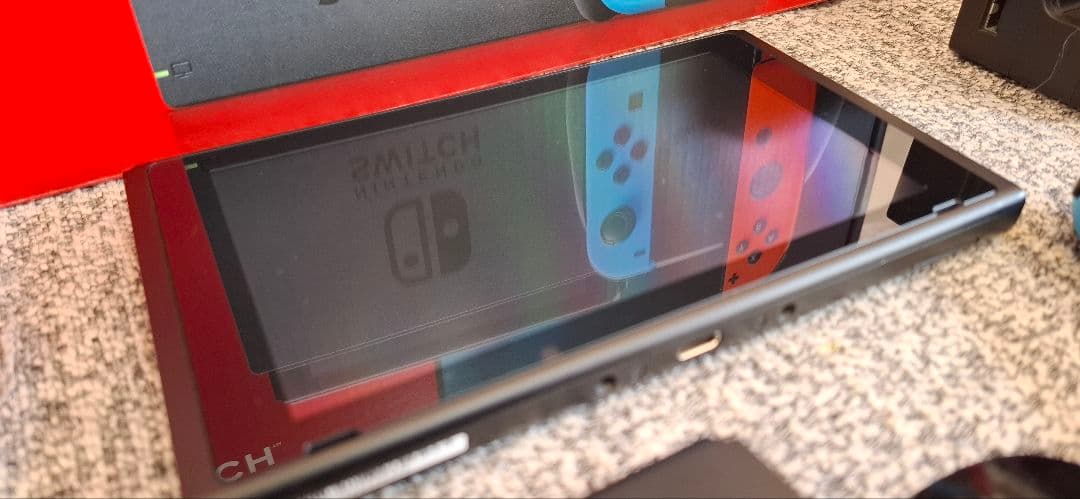 【美品】付属品完備　Nintendo Switch ネオンブルー/ネオンレッド