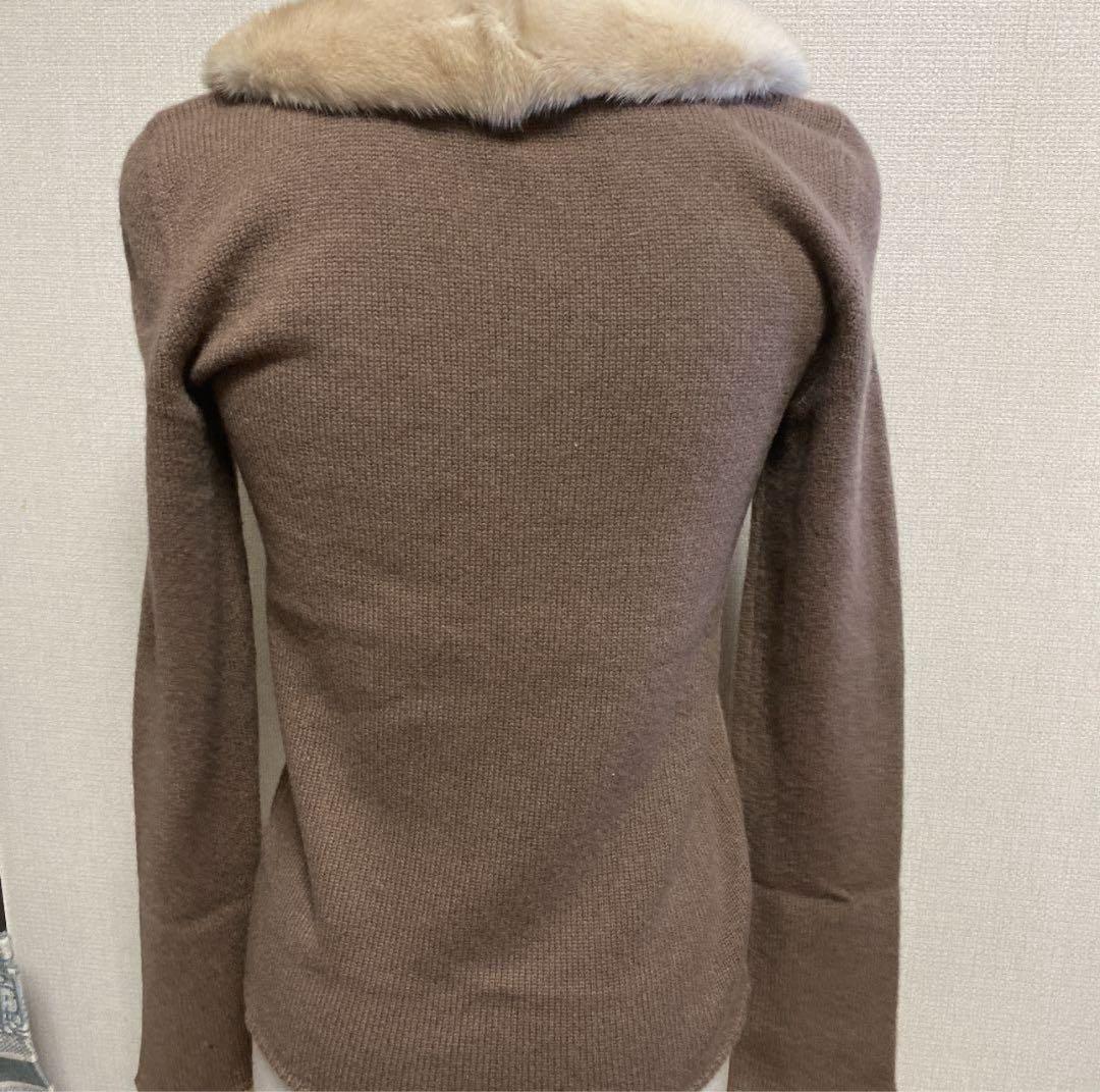 FOXEYカシミヤ襟ミンクサイズ38ブラウンファー付きカーディガン