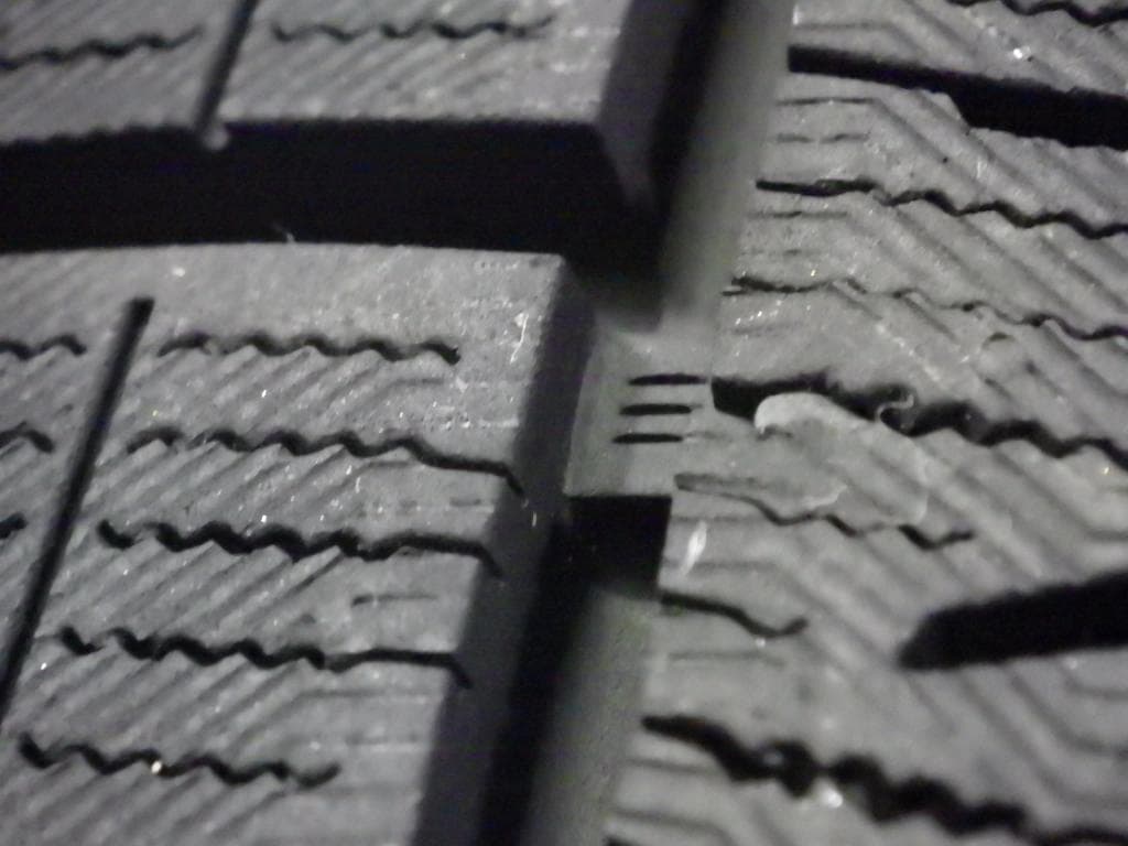 札幌発 205/55R16 ICEGUARD スタッドレス 4本SET 着払い