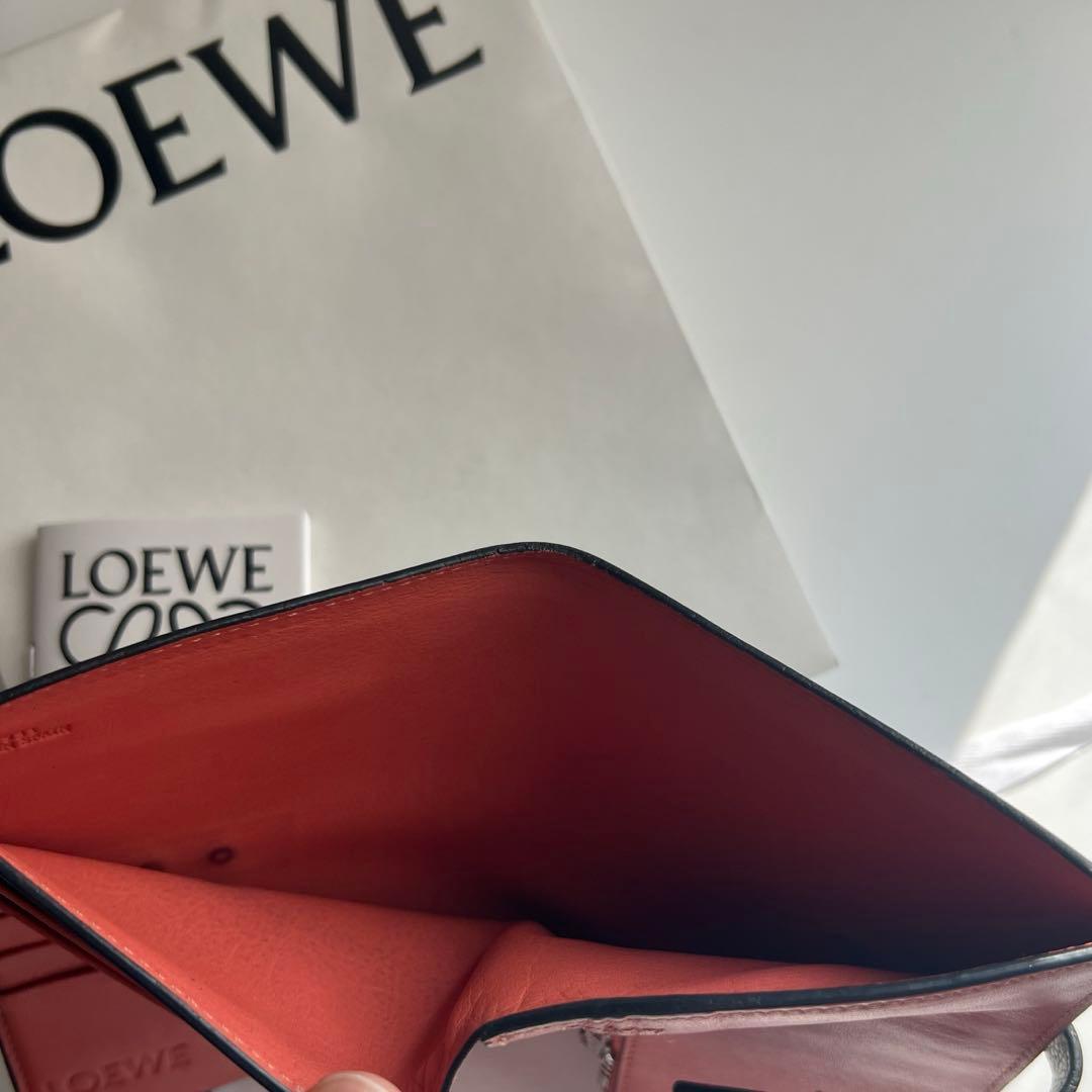 120 極上美品 LOEWE ロエベ 2つ折り財布
