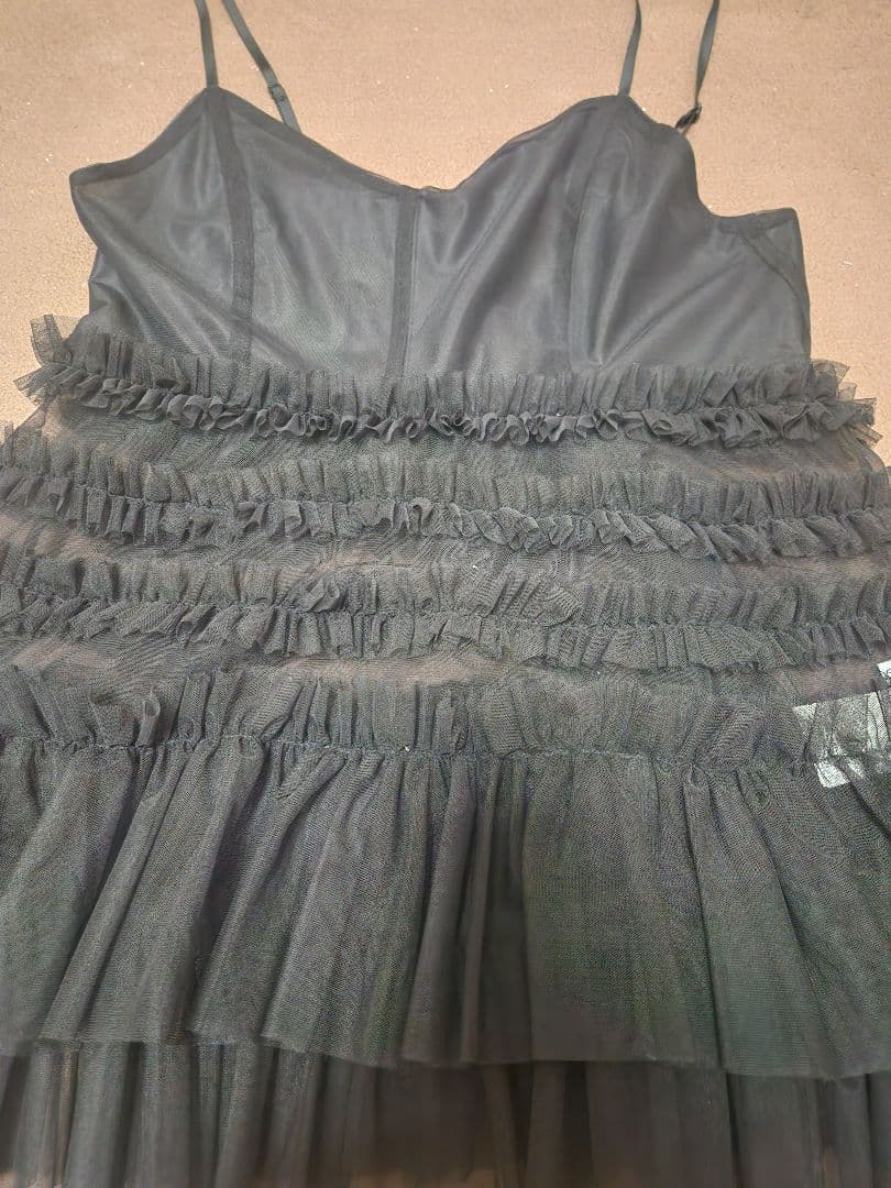 AMERI キャミソール　BLACK TULLE RAFFLE CAMI TOP