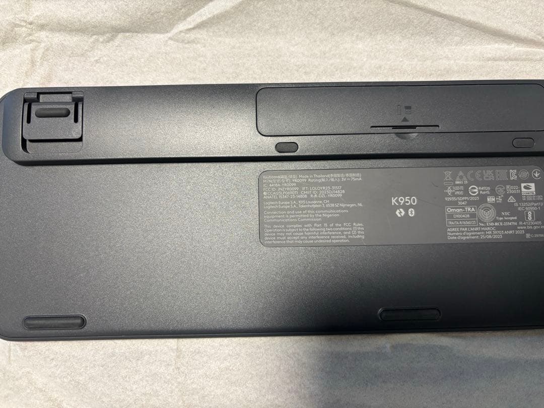 Logicool SIGNATURE SLIM K950 ワイヤレスキーボード