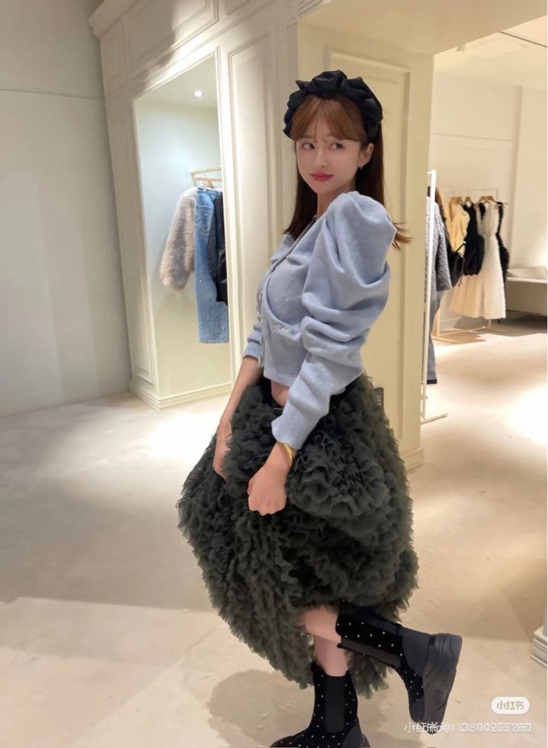 新品 タグ付き Biby. DARLENE SHUSHU SKIRT グレー