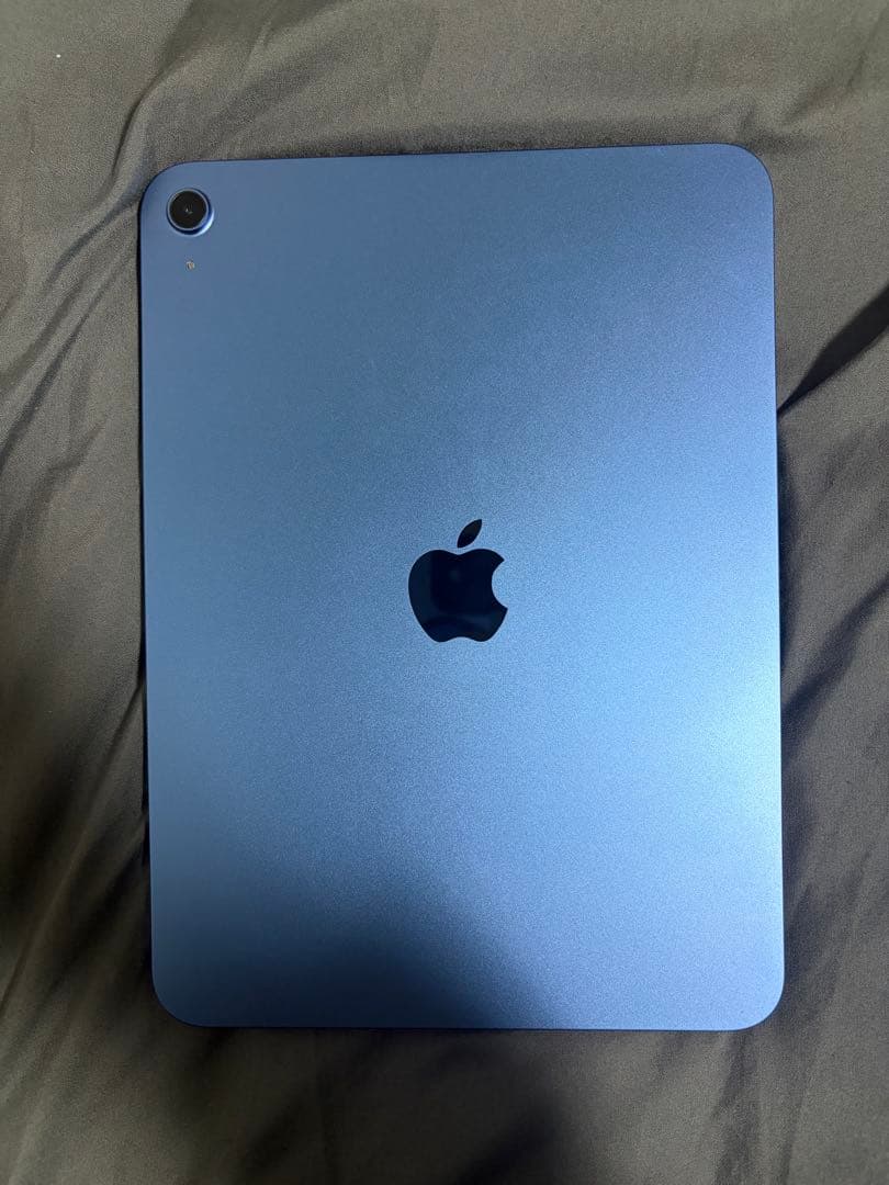 【極美品】 iPad A16 WiFiモデル 128GB ブルー