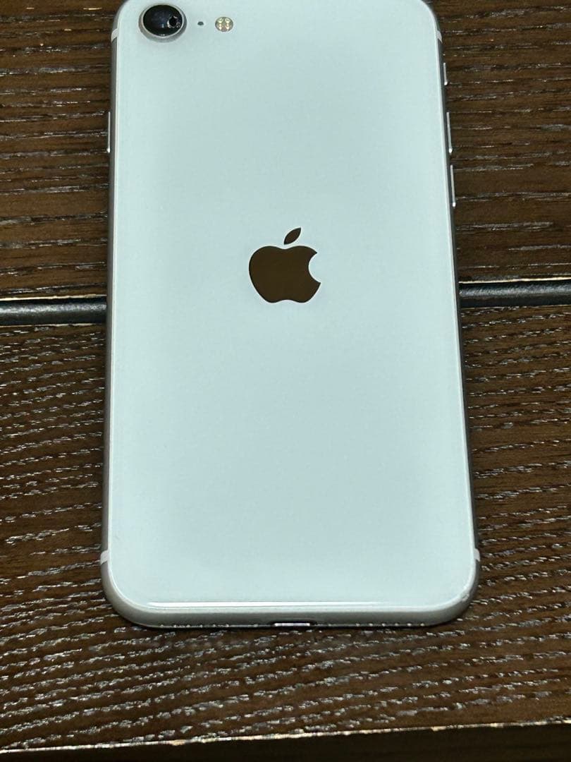 iPhone SE2 64GBシルバー 本体　訳あり