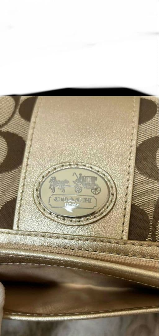 [美品]COACH 折り財布 シグネチャー柄 カーキ×ゴールド L字ファスナー