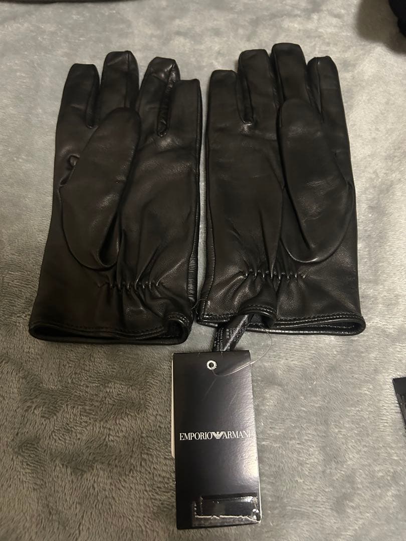 【アルマーニ】メンズ　手袋　ロゴ入り　EMPORIO ARMANI