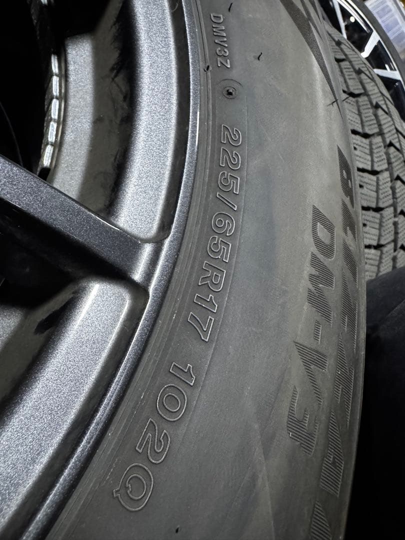 【送料込】ブリヂストン225/65R17スタッドレス　エクストレイル　CX5