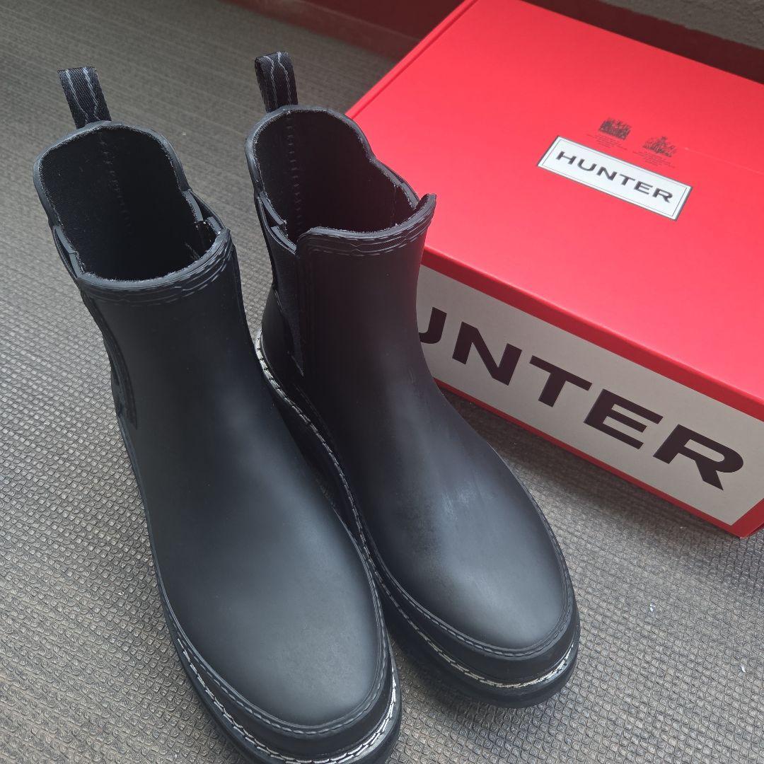 HUNTER ブラック チェルシーブーツ