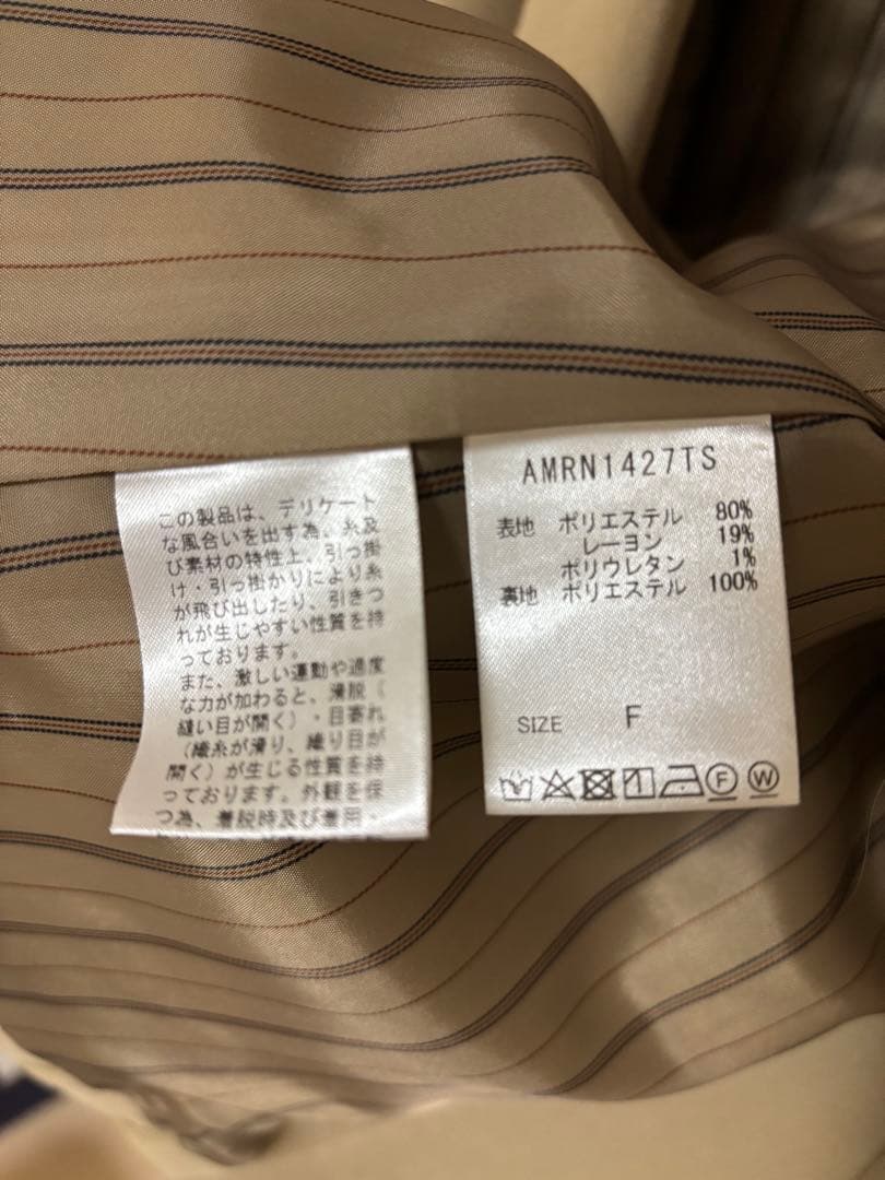 【値下げ】Andemiuアソートキンボタンジャケット