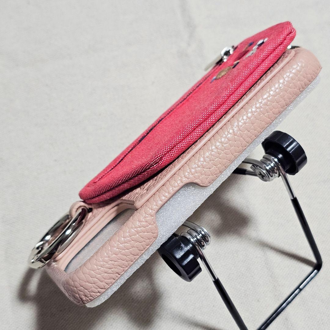 fm4★iPhone13proケース ajew×ファミリア 限定品