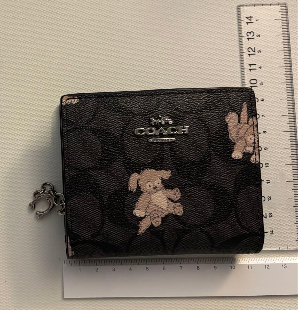 coach コーチ　二つ折り財布