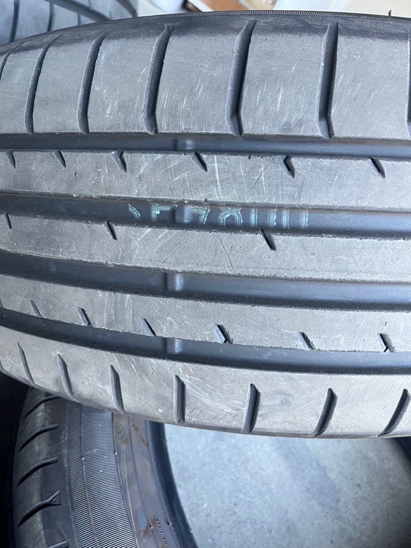 235/50R20 サマータイヤ4本