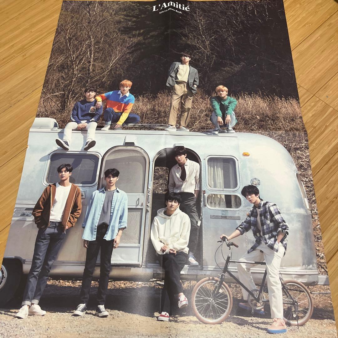 ③SF9 1st PHOTOBOOK L'Amitie 写真集　フォトブック