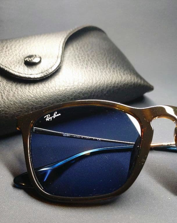 Ray-Ban ブラウンフレーム ブルーレンズ サングラス