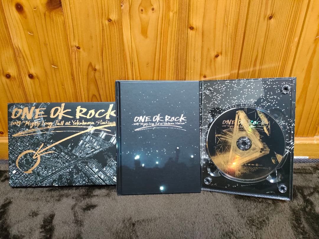 ワンオクロック　ONE OK ROCK　ライブDVD