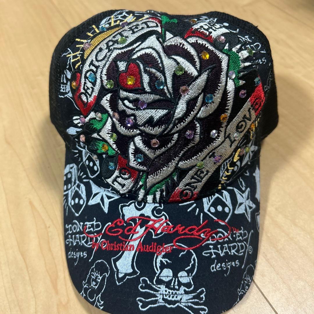 Ed Hardy 刺繍入り　キャップ