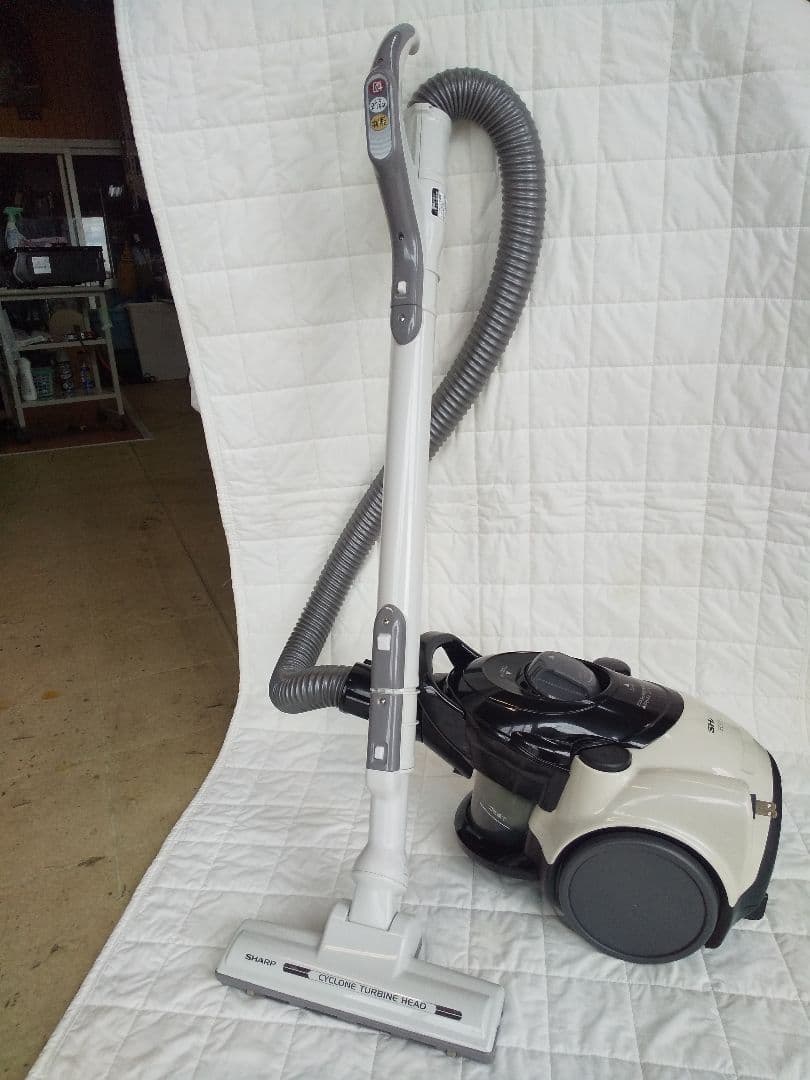 SHARP　 EC-CT12　サイクロン　掃除機　2019年製