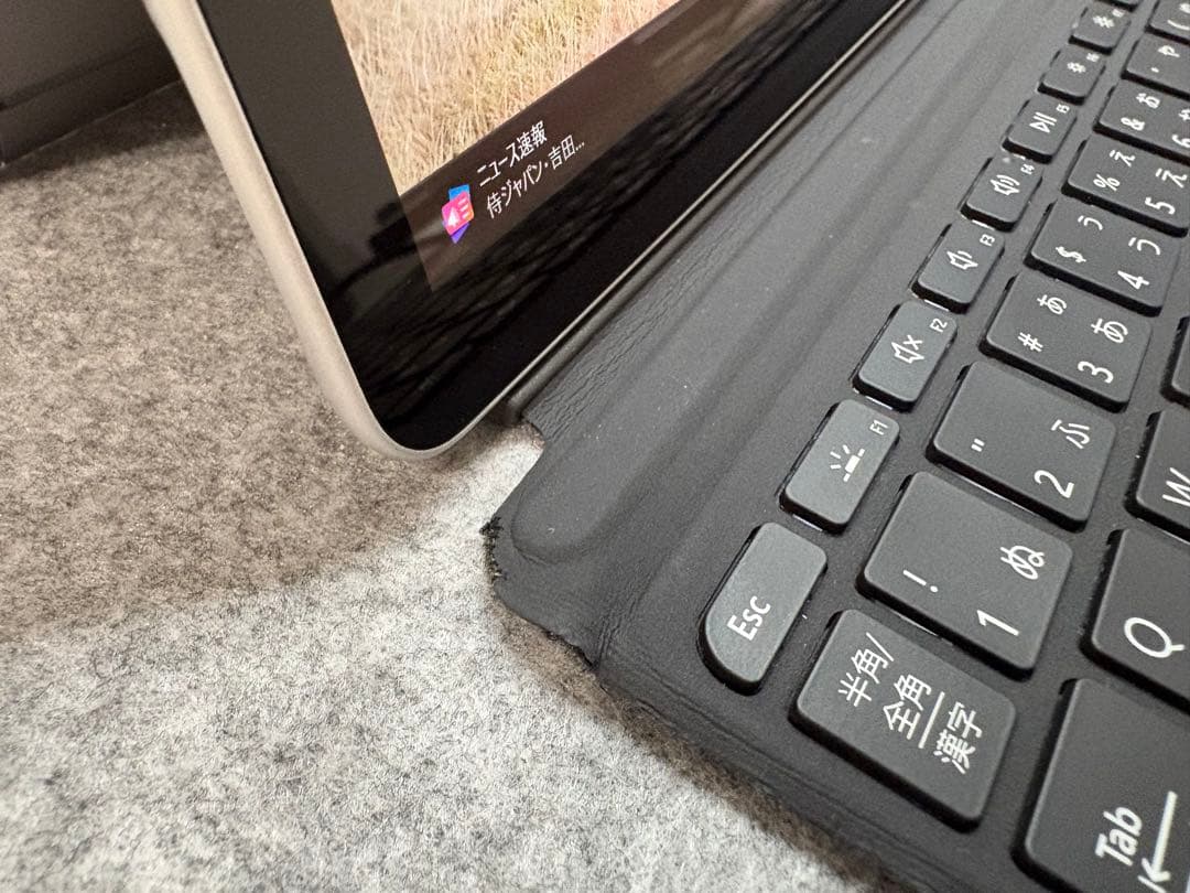 美品 Surface Go2 LTE Advanced Core m3 128