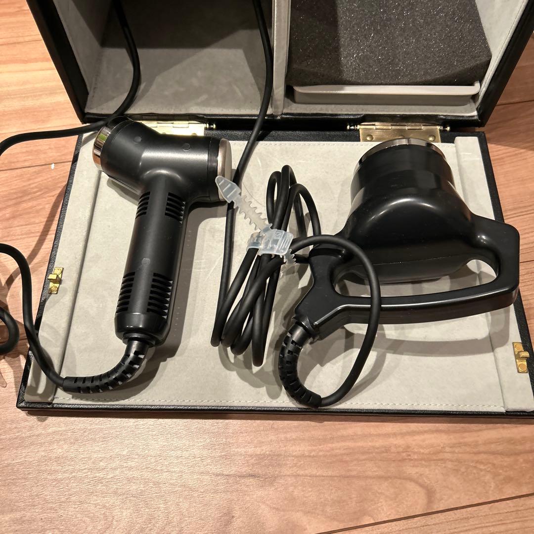 フ*サ様 デルフェソニックスーパー美顔器　ブローチ