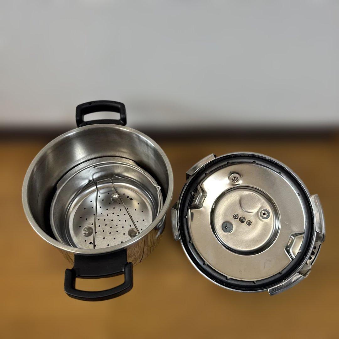 T-fal ティファール　圧力鍋　6.0L 蒸し器付き