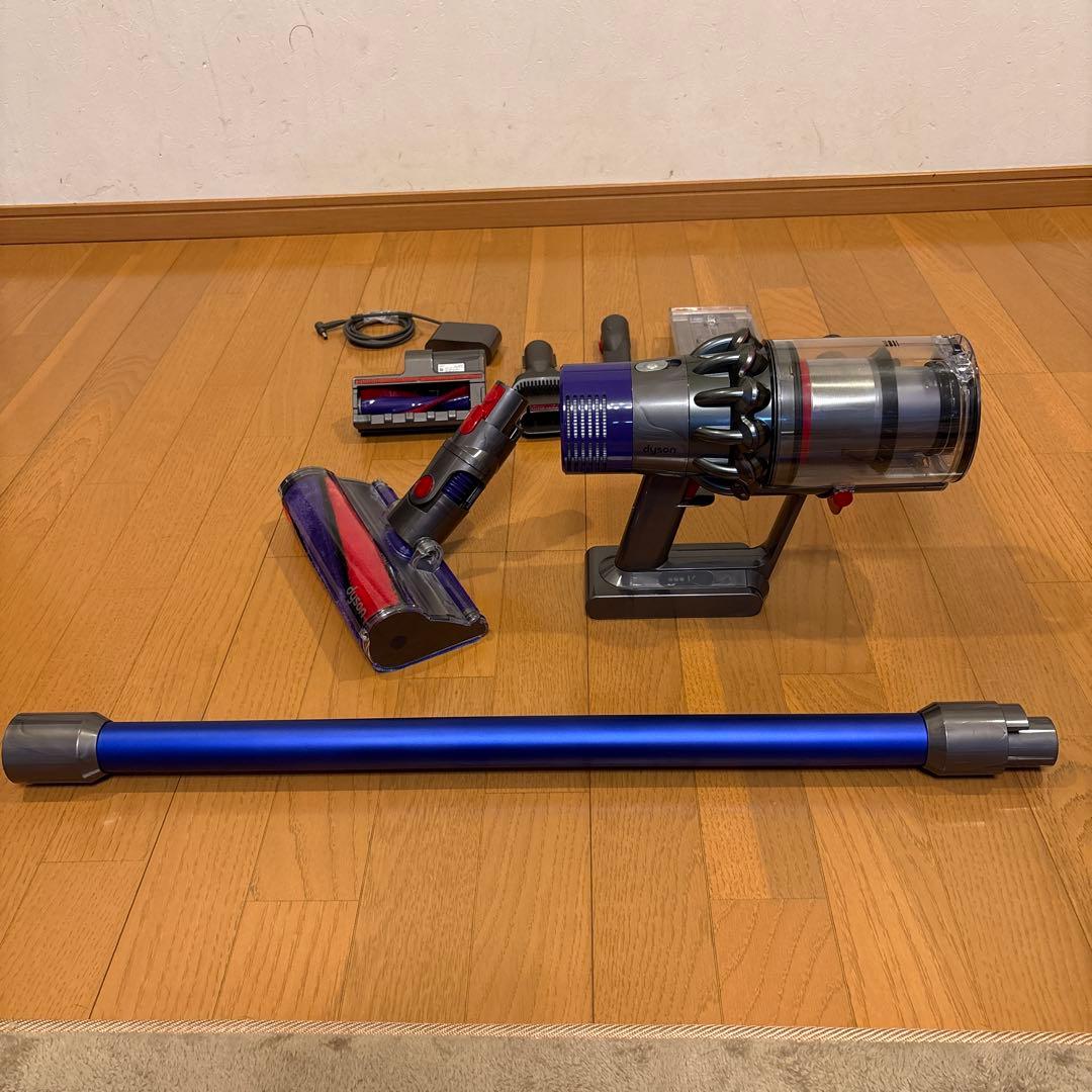 ダイソン　V10 SV12美品　分解洗浄除菌整備済み　⑥