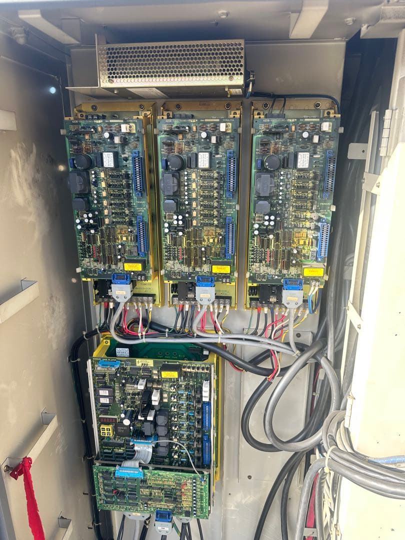 FANUC サーボアンプ A06B-6058-H106
