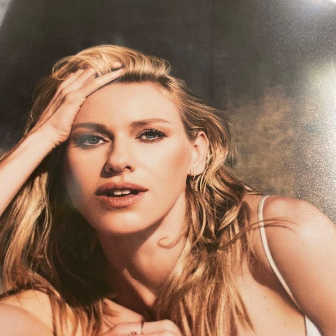 女優　ナオミ・ワッツ 直筆サイン入りフォト　証明書付き　Naomi Watts