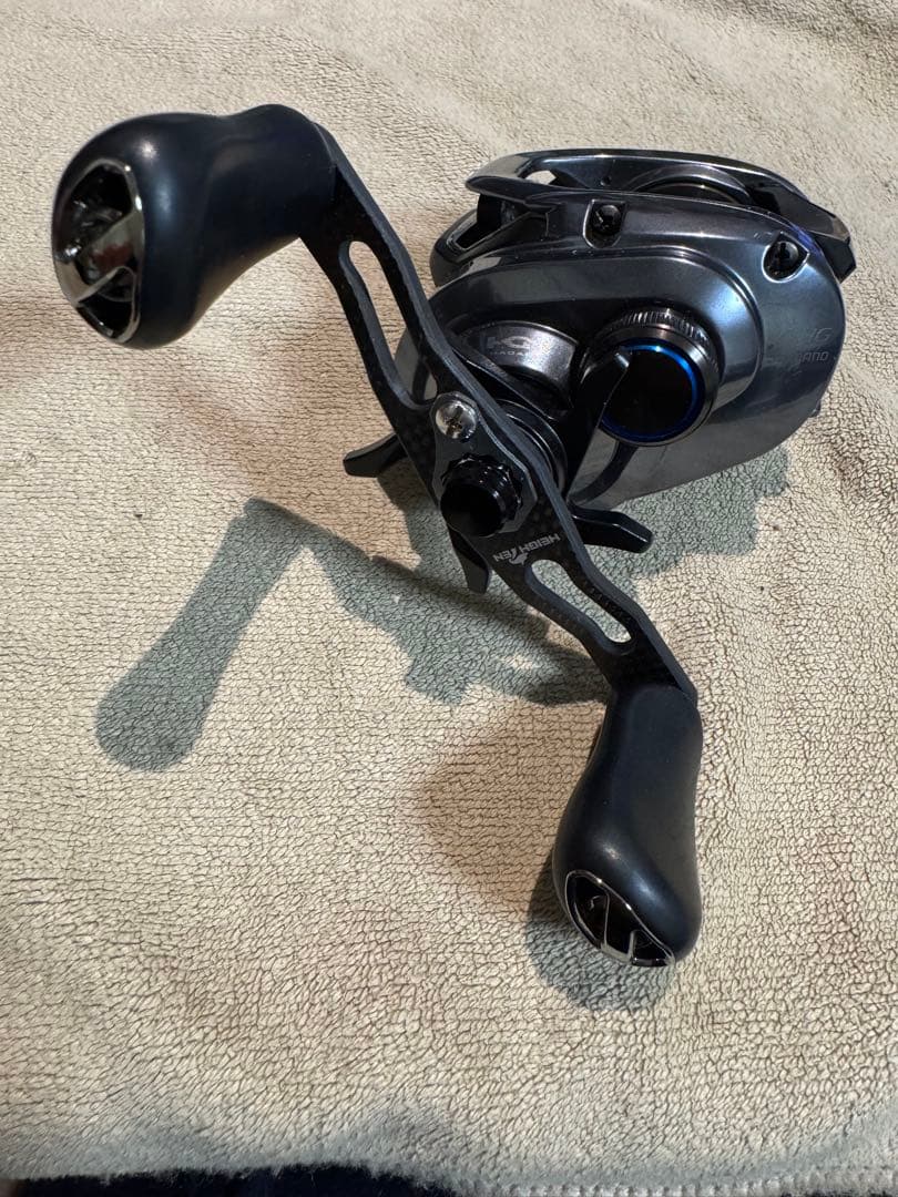 24 SLX 71HG ベアリング交換　ハンドル85mm