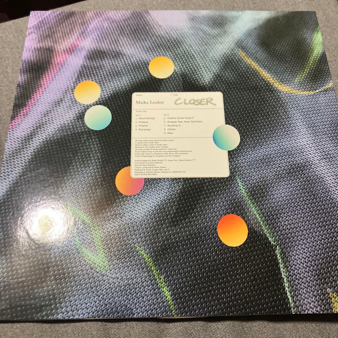Maika Loubte 「Closer」 サイン入りレコード